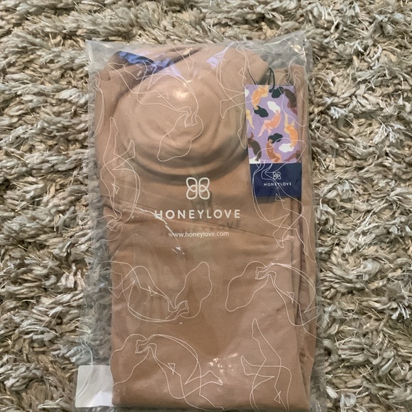 Honeylove Mid-thigh Bodysuit - Picture 3 of 4